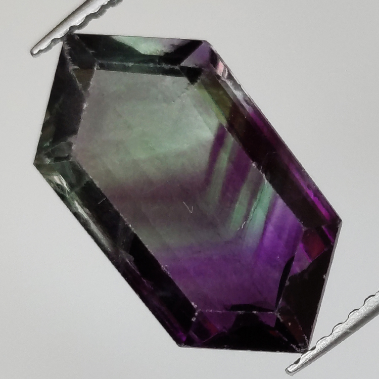 6.53ct Fluorit Blue John Phantasie Schnitt 16.2x8.6mm