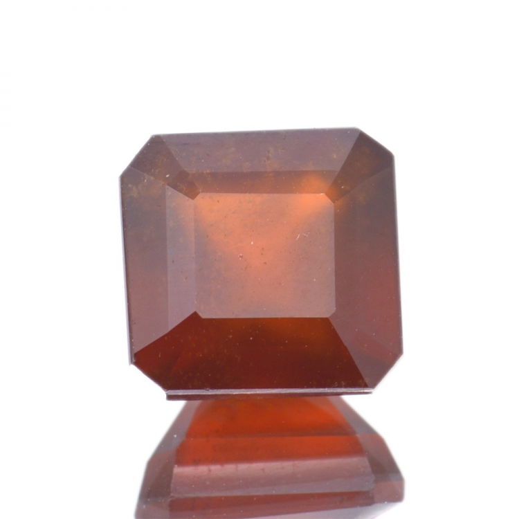 5,72 ct. Grenat de Hessonite émeraude Cut