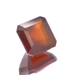 5,72 ct. Grenat de Hessonite émeraude Cut