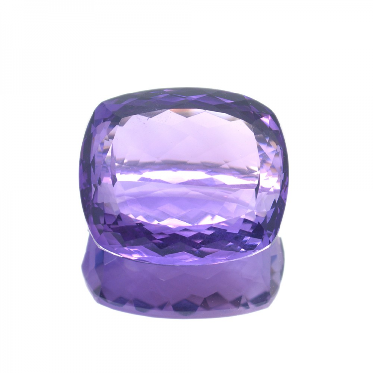 34,05 ct Amethyst Cushion Cut 22,00x19,42mm