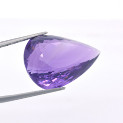 32,21ct  Amethyst Birne Schnitt 26,13x17,94mm