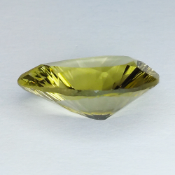 12,25ct Cuarzo ahumado talla pera 20,1x14,5mm