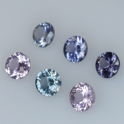 1,30ct Espinela Talla Redonda 3,6-3,8mm