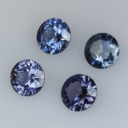 1,36ct Espinela Talla Redonda 4,3-4,4mm