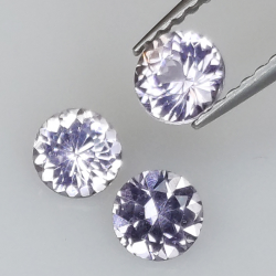 1,30ct Spinel Round Cut 4,3-4,4mm