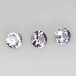 1,30ct Espinela Talla Redonda 4,3-4,4mm