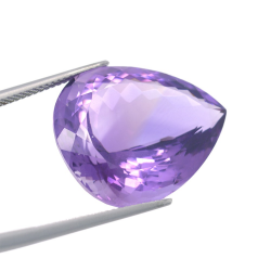 25,92 ct Amethyst Pear Cut 22,80x19,17mm