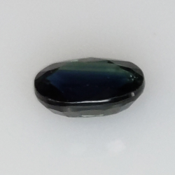 1,13 ct blauer Saphir im Ovalschliff 7x5 mm