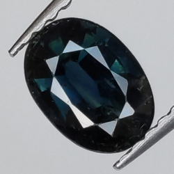 1,10 ct blauer Saphir im Ovalschliff 7x5 mm