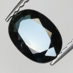 1,33 ct blauer Saphir im Ovalschliff 7x5 mm