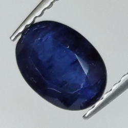 1,21ct Blue sapphire oval cut 7x5mm