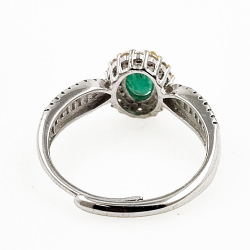 Emerald ring with zirconia in 925 Sterling Silver with rhodium plating