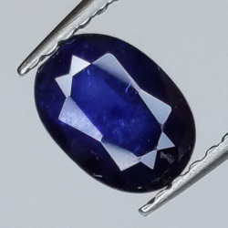 0,99 ct Saphir bleu taille ovale 7x5 mm