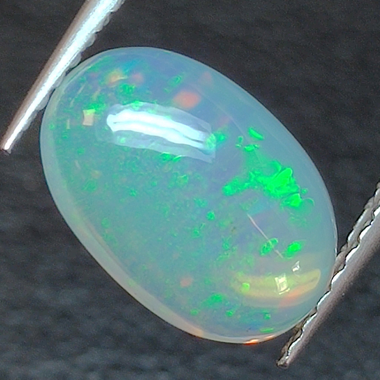 1.62ct Oval cut opal 10.57 x 7.15 mm