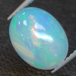 2.06ct Oval cut opal 11.24 x 8.47 mm