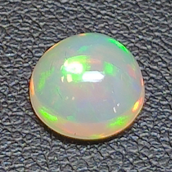 1.78ct Opale de taille ronde 8.56 x 8.48 mm