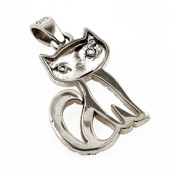 Zirconia cat pendant in 925 Sterling Silver