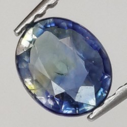 0,76 ct Saphir im Ovalschliff 4,8x5,9mm