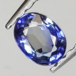 0,32 ct Saphir taille ovale 4,6x3,3 mm