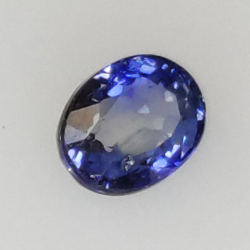 0,32 ct Saphir taille ovale 4,6x3,3 mm