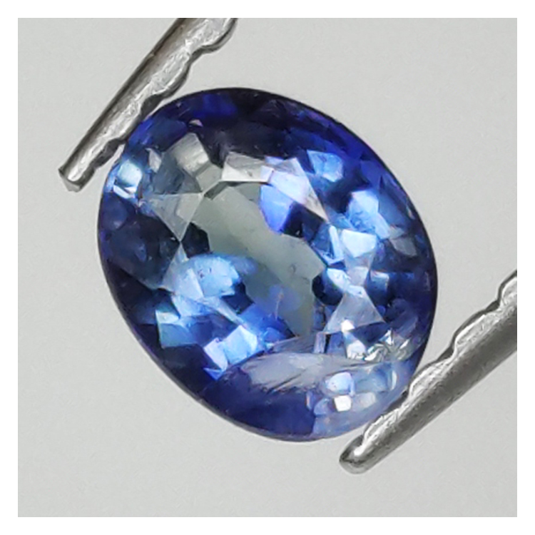 0,45ct sapphire oval cut 4,8x3,9mm