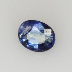 0,45 ct Saphir taille ovale 4,8x3,9 mm