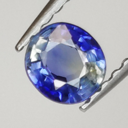 0,40ct sapphire oval cut 4,5x4,1mm