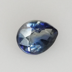 0,62ct Saphir im Birnenschliff 5,2x4,1mm