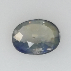 0,45 ct Saphir im Ovalschliff 5,5x4,2 mm