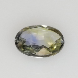 0,85 ct Saphir taille ovale 6,4x5,3 mm