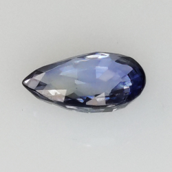 0.64ct Saphir taille poire 6,8x4,2mm
