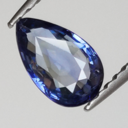 0,64ct Pear-cut sapphire 6,8x4,2mm