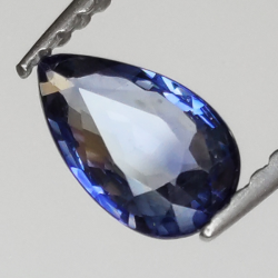 0.64ct Saphir taille poire 6,8x4,2mm