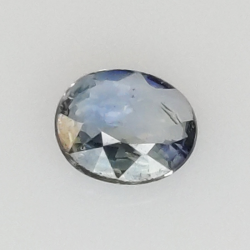 0,26 ct Saphir im Ovalschliff 4,4x3,8 mm