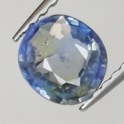 0,85 ct Saphir im Ovalschliff 5,9x5,4 mm