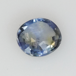 0,85 ct Saphir im Ovalschliff 5,9x5,4 mm