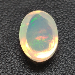 1,86ct Oval cut opal 10.7 x 7.4 mm