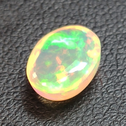 2,16ct Oval cut opal 10,5x7,9 mm