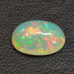 1,77ct Oval cut opal 10,6x7,5mm