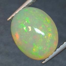 1,97ct Oval cut opal 9,7x7,5mm