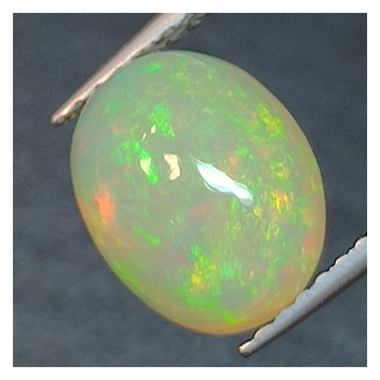 1,97ct Ópalo talla oval 9,7x7,5 mm