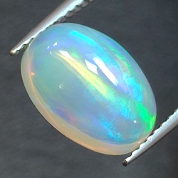 2,06ct Oval cut opal 10,8x7,5mm