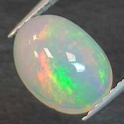 1,53ct Oval cut opal 9,7x7,03 mm