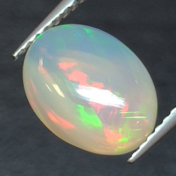 2,06ct Oval cut opal 10,6x8,06  mm