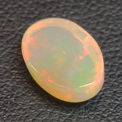 1,54ct Opale ovale 9,9x6,7 mm