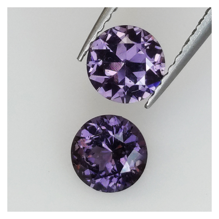 1,17ct Spinel Round Cut 5,3-5,4mm