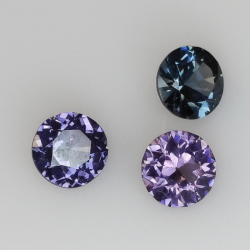 1,89ct Spinel Round Cut 5,5-5,6mm