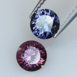 1,33ct Spinel Round Cut 5,3-5,4mm