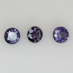 1,56ct Spinel Round Cut 4,9-5,0mm