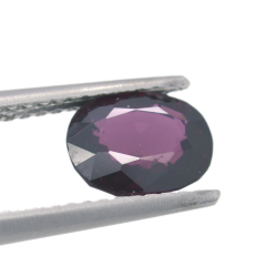 1,68 ct Spinel in Faccettato Ovale